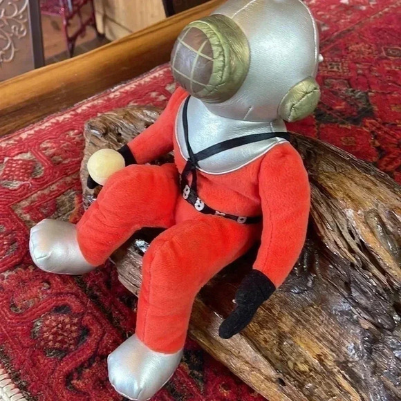 Vintage 2000 scuba diver. 10 inches plush nautical. - Picture 3 of 7
